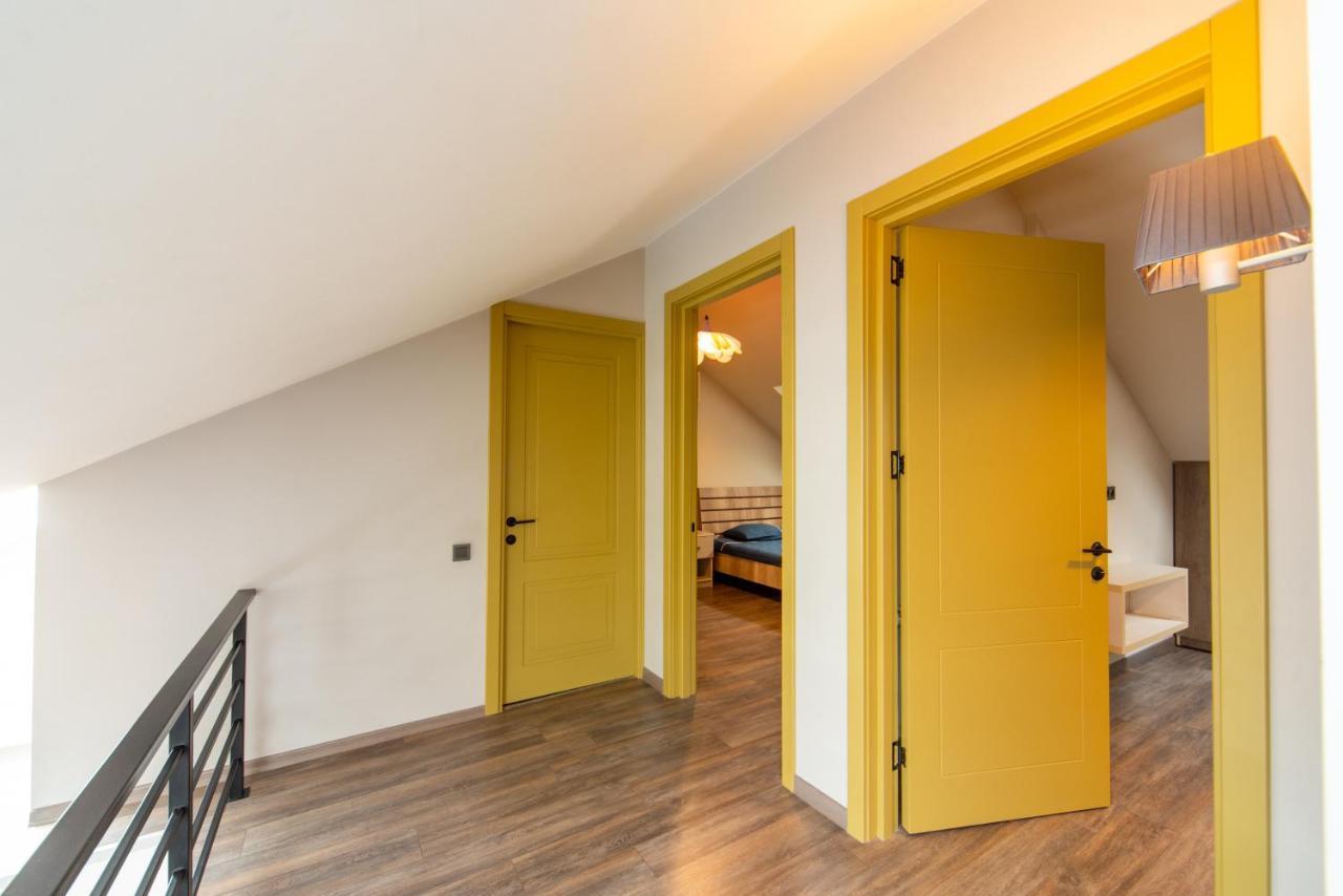 Luxury 4 Bedroom Apartment #1 In The City Center Of Tbilisi Zewnętrze zdjęcie